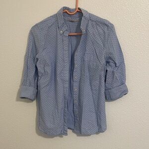 GAP Men's Light Blue Casual Button Down Shirt